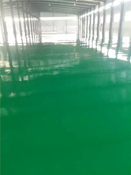 拜城给你一份 地坪漆施工 + 维修（翻新）